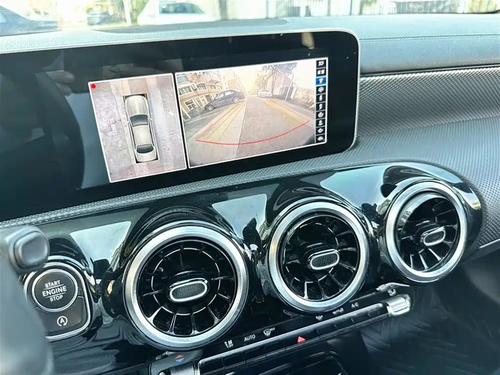 Mercedes-Benz Mercedes-Benz A-Class 2020 Facelift II A 180 L Sport Sedan 2020 - thumbnail 19
