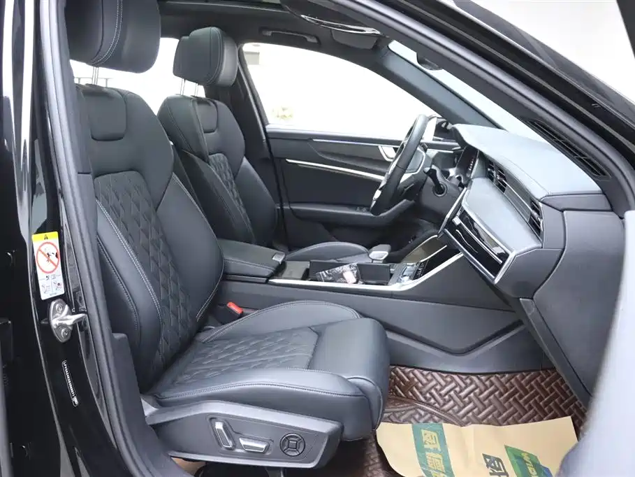 Audi Audi A6L 2025 Model Year Facelift 45 TFSI quattro Premium Dynamic Edition 2025 - thumbnail 19