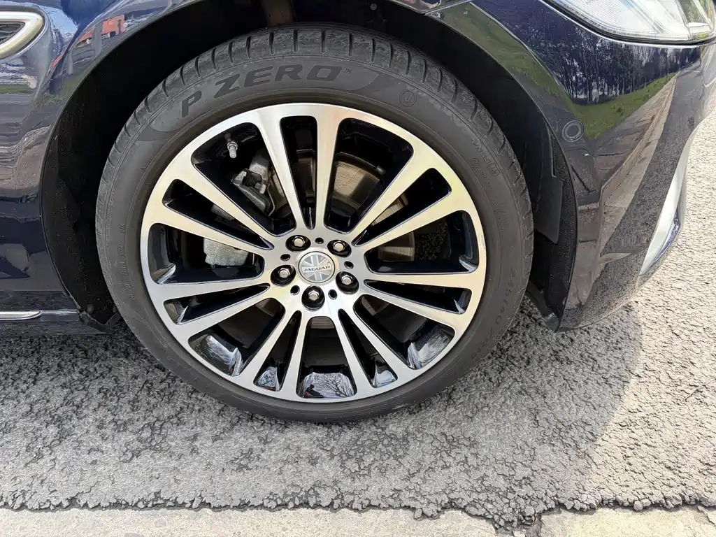 Jaguar Jaguar XFL 2022 XFL 2.0T P250 RWD Luxury Edition 2021 - thumbnail 4