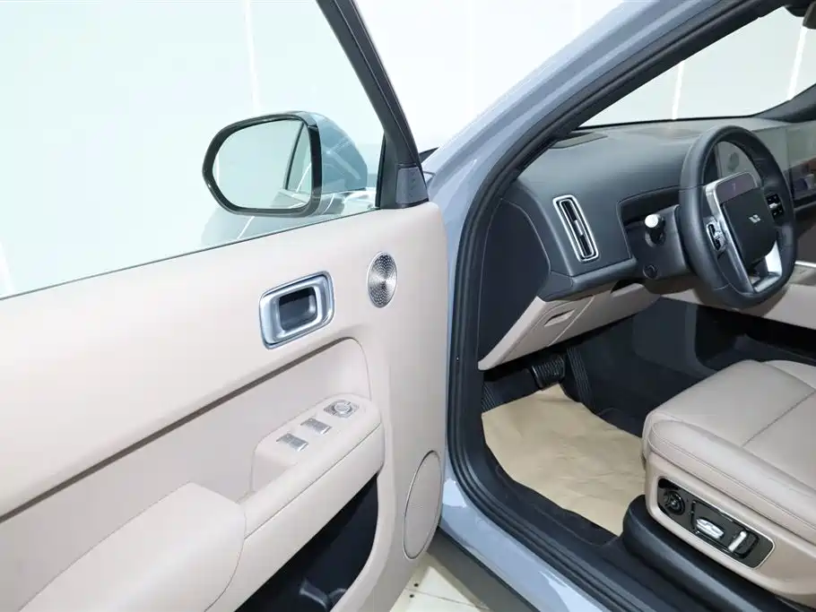 Li Auto Li L8 2025 Ultra Intelligent Upgrade Edition 2025 - thumbnail 18