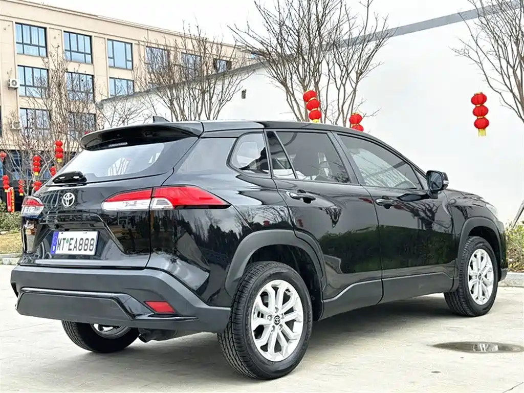 Toyota Toyota Corolla Cross 2024 2.0L CVT Elite Plus Edition 2025 - thumbnail 4