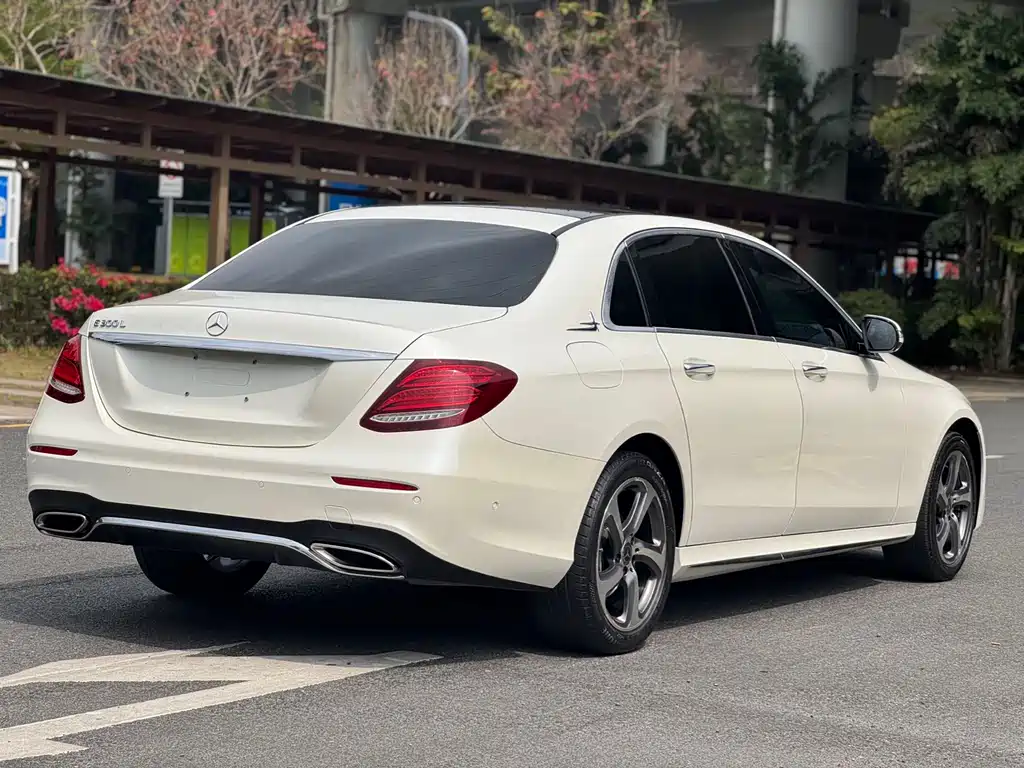 Mercedes-Benz Mercedes-Benz E-Class 2017 E 300 L Sport Fashion Edition 2018 - thumbnail 5
