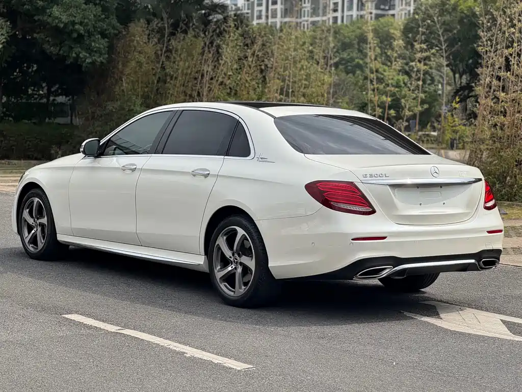 Mercedes-Benz Mercedes-Benz E-Class 2017 E 300 L Sport Fashion Edition 2018 - thumbnail 6