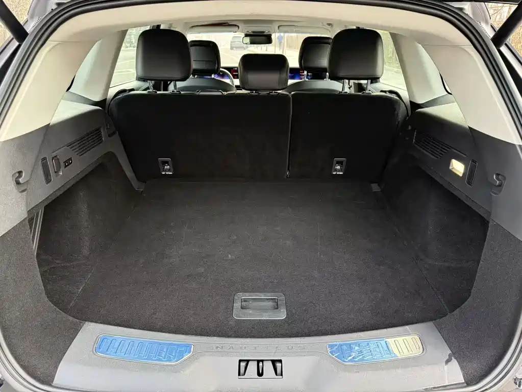 Lincoln Nautilus 2023 2.0T AWD Reserve Hybrid 2024 - thumbnail 14
