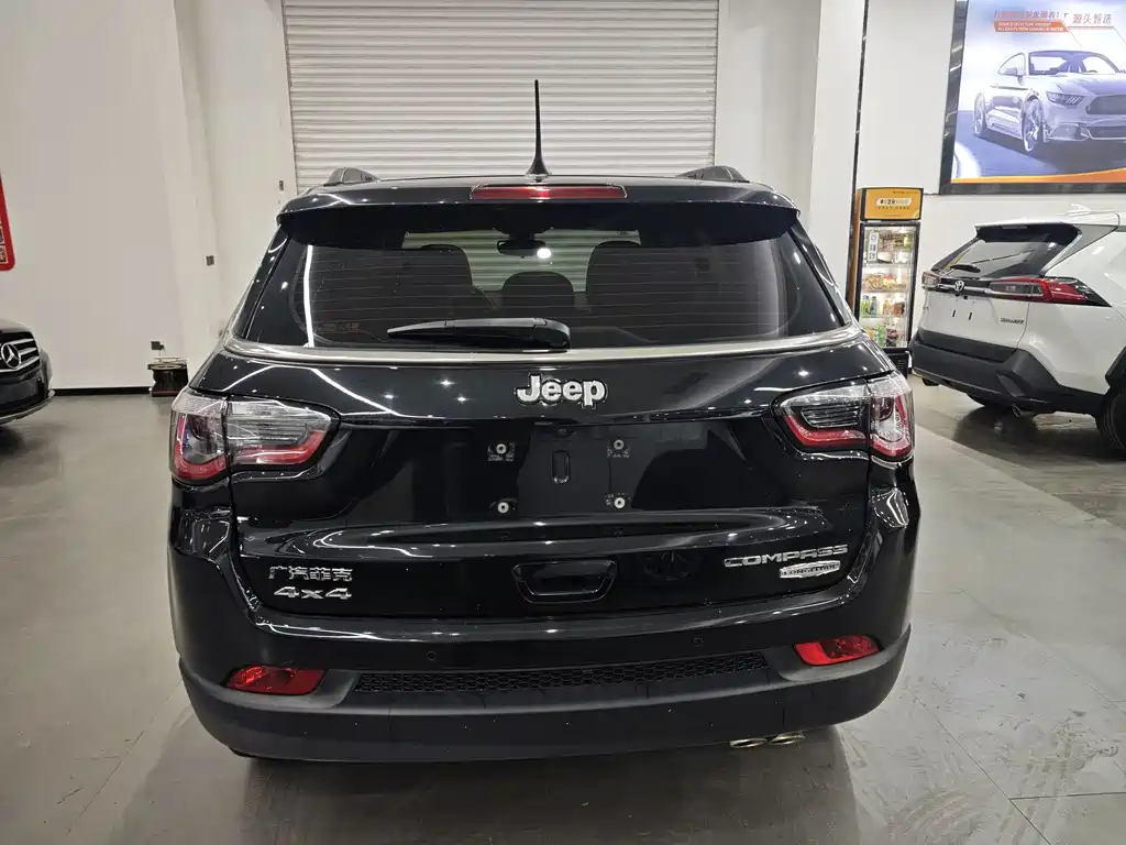 Jeep Jeep Cherokee 2019 220T Automatic Home Enjoy 4WD Version 2019 - thumbnail 2