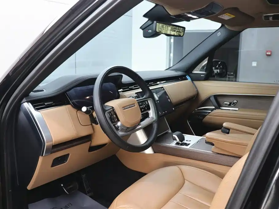 Land Rover Range Rover 2025 3.0 L6 400PS Autobiography Long Wheelbase 2025 - thumbnail 12