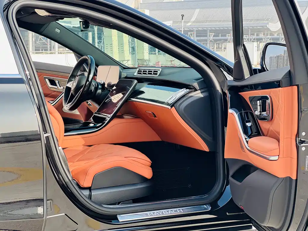 Mercedes-Benz Maybach S-Class 2025 S 480 4MATIC 2025 - thumbnail 6