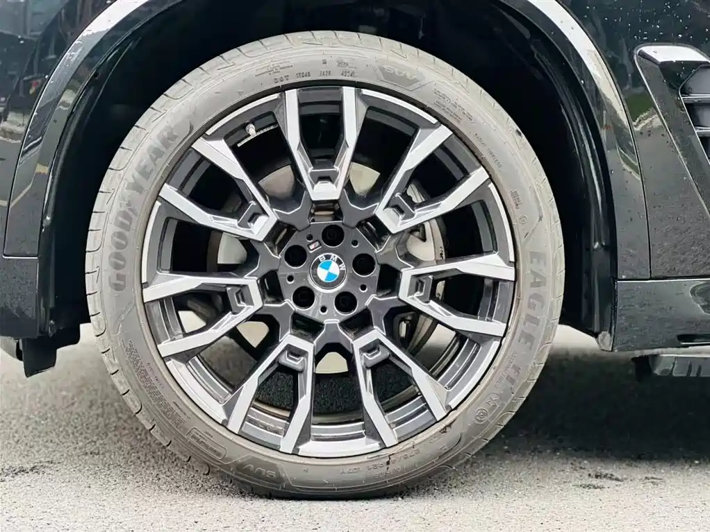 BMW BMW X5 xDrive 40Li M Sport Shadow Night Package 2023 2025 - thumbnail 7