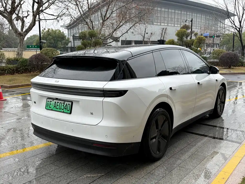 Li Auto Li Auto i6 2025 Standard Range Dual Motor Version 2025 - thumbnail 6