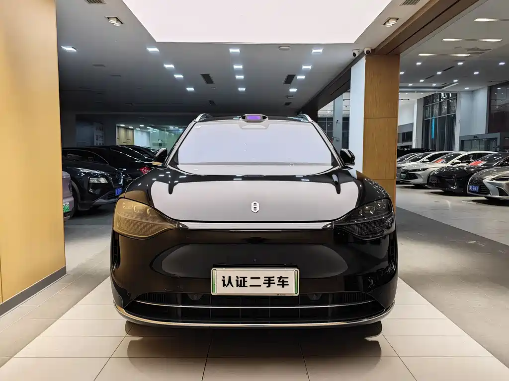 AITO M9 Aito M9 2024 Extended Range Ultra 42kWh 6-seater 2024 - thumbnail 3