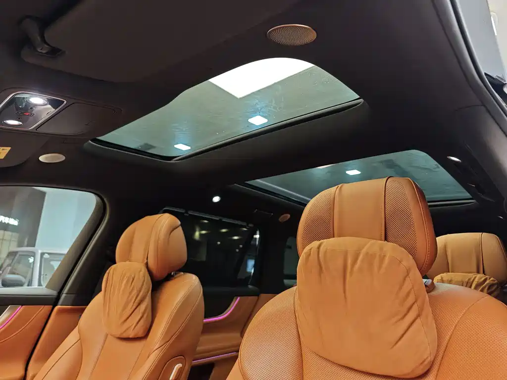 AITO M9 Aito M9 2024 Extended Range Ultra 42kWh 6-seater 2024 - thumbnail 12