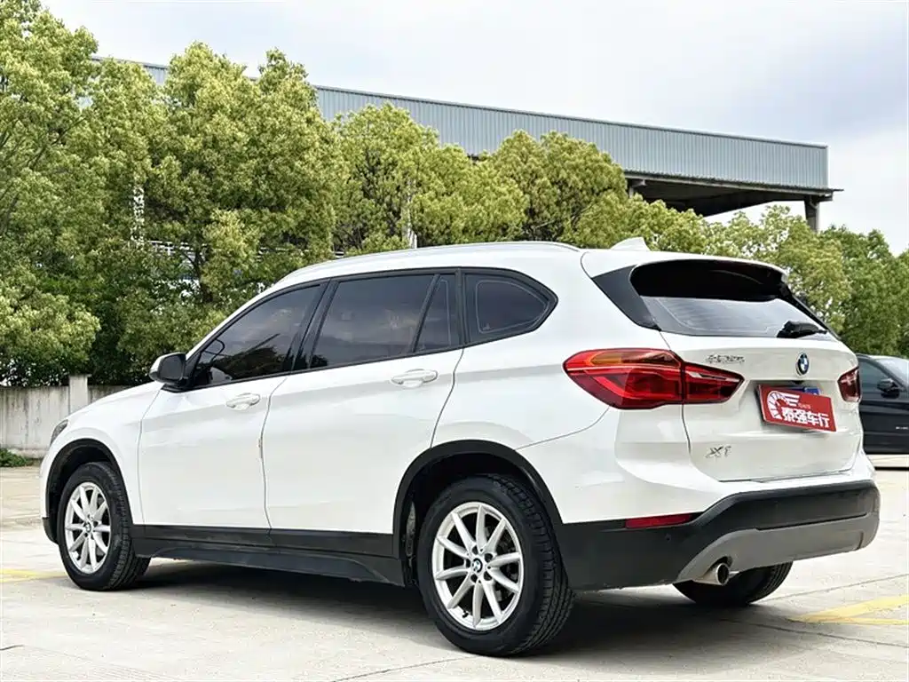 BMW BMW X1 2019 sDrive18Li Fashion Edition 2019 - thumbnail 6