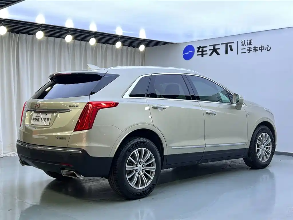 Cadillac Cadillac XT5 2016 28T AWD Luxury 2016 - thumbnail 4