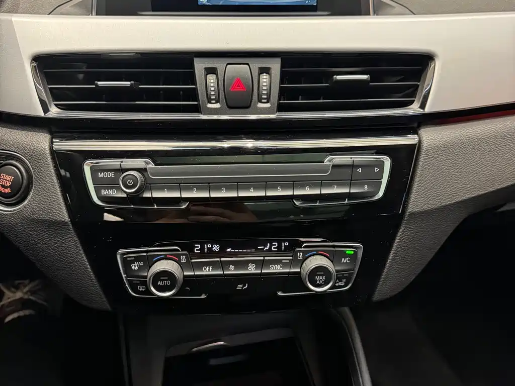 BMW BMW X1 2019 sDrive20Li Leading Edition 2019 - thumbnail 10