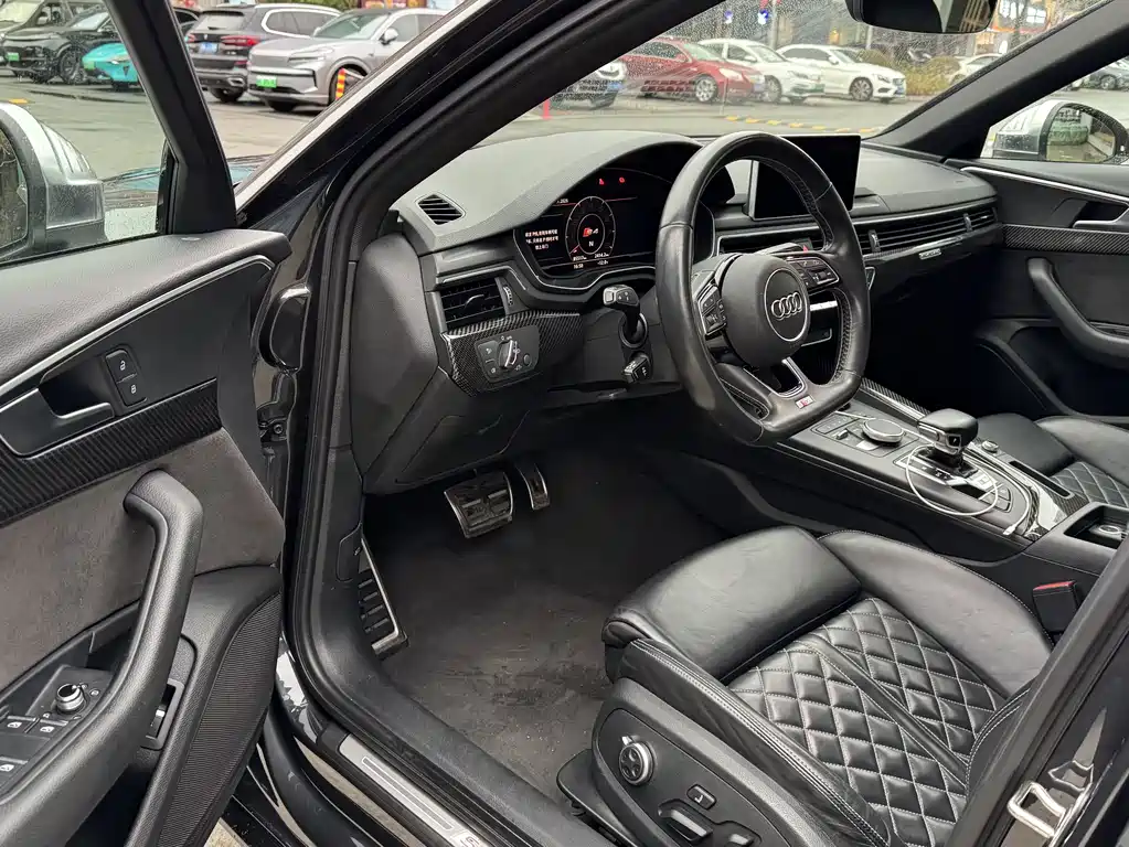 Audi Audi S4 2018 S4 3.0 TFSI 2019 - thumbnail 3