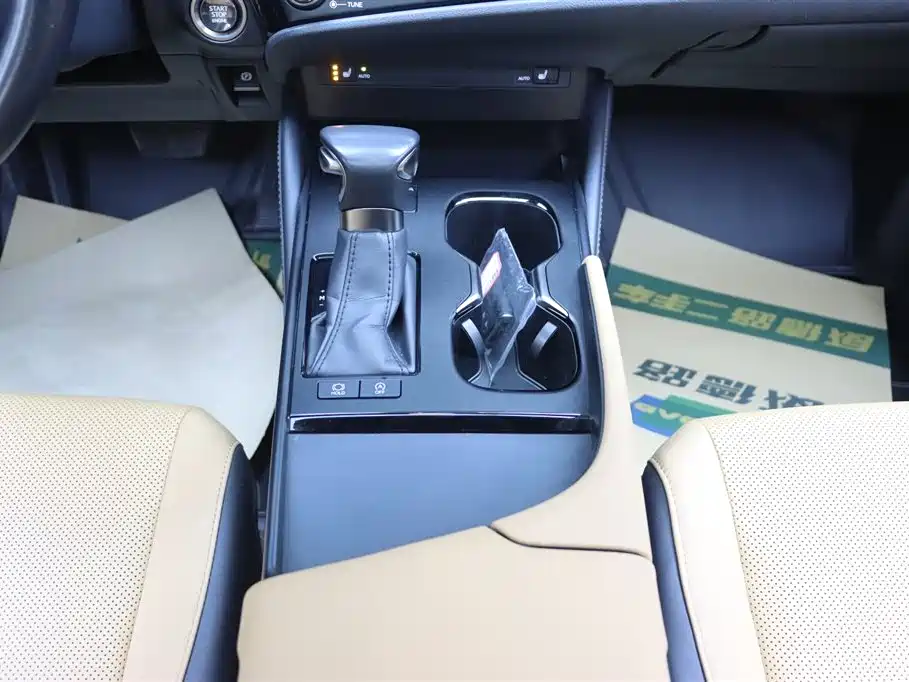 Lexus Lexus ES 2022 200 Excellent Edition 2023 - thumbnail 24