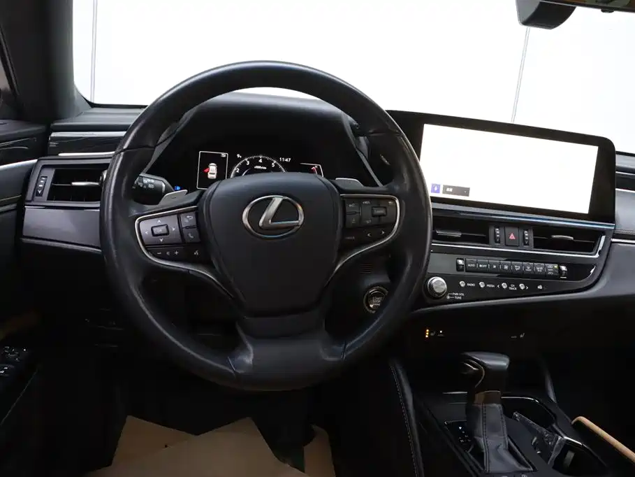 Lexus Lexus ES 2022 200 Excellent Edition 2023 - thumbnail 28