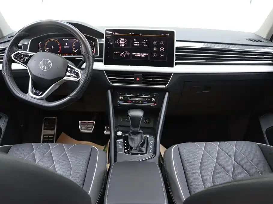 Volkswagen Tiguan L 2022 330TSI Automatic 2WD R-Line Premium Edition 2022 - thumbnail 27