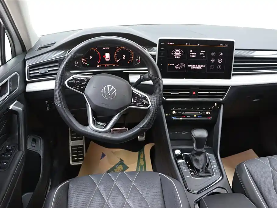 Volkswagen Tiguan L 2022 330TSI Automatic 2WD R-Line Premium Edition 2022 - thumbnail 28