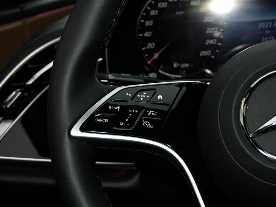 Mercedes-Benz Mercedes-Benz E-Class 2026 E 300 L Luxury Model 2026 - thumbnail 28