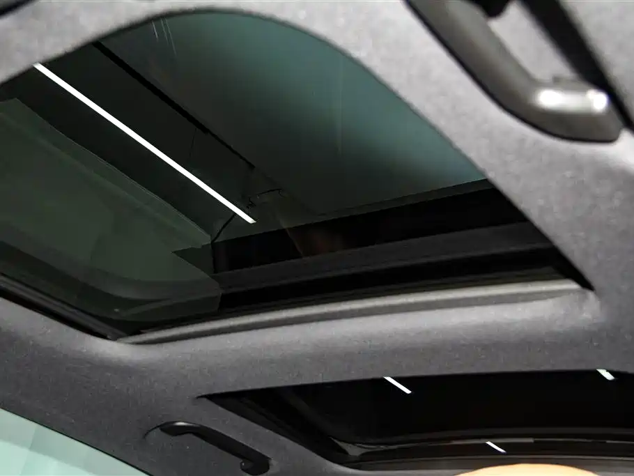 Mercedes-Benz Mercedes-Benz E-Class 2026 E 300 L Luxury Model 2026 - thumbnail 30