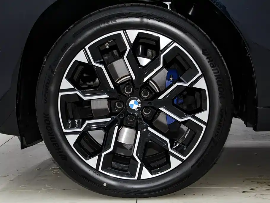 BMW BMW X3 2025 xDrive30L Premium M Sport Black Night Package 2025 - thumbnail 12