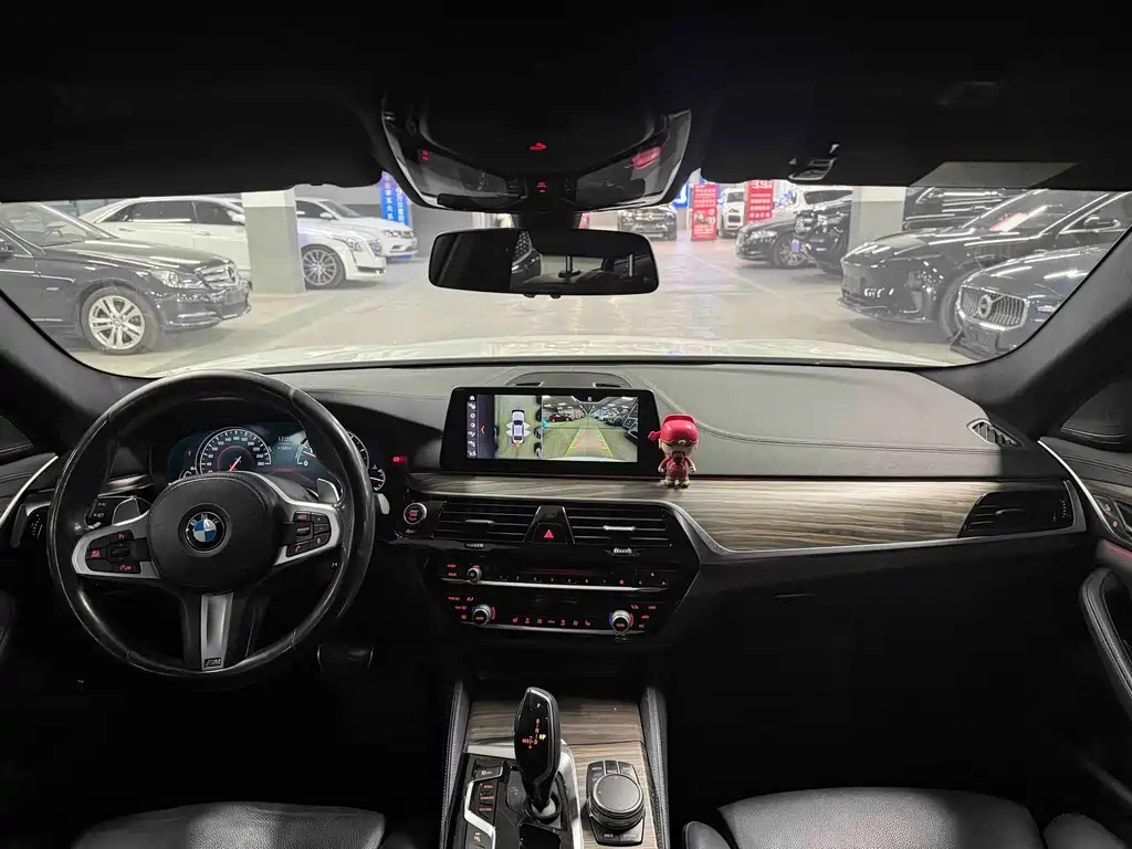BMW BMW 5 Series Import 2018 530i M Sport Package 2018 - thumbnail 14