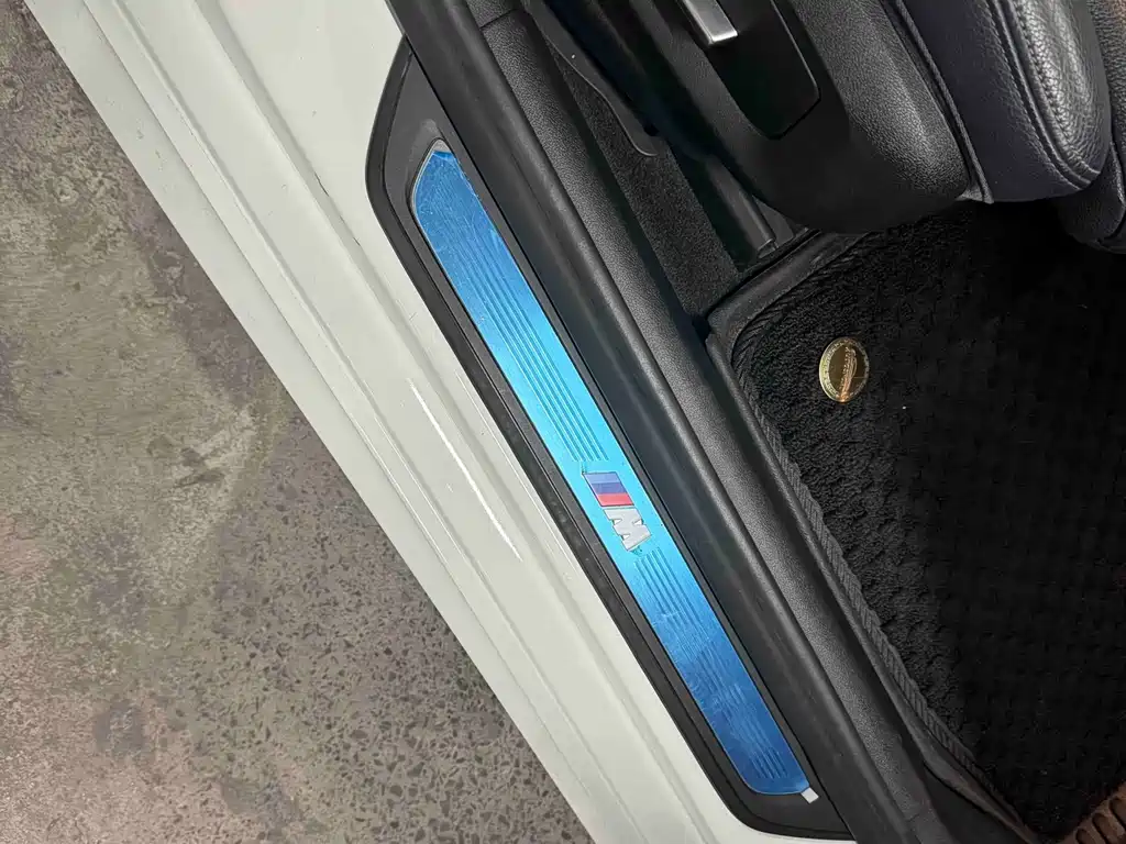 BMW BMW 5 Series Import 2018 530i M Sport Package 2018 - thumbnail 19