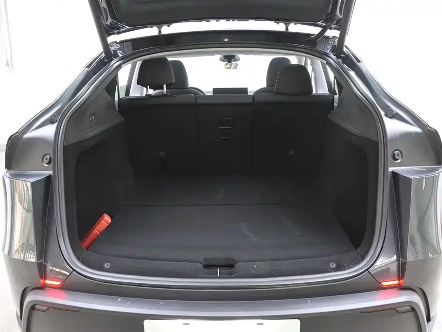 Tesla Model Y Long Range All-Wheel Drive 2025 2025 - thumbnail 27