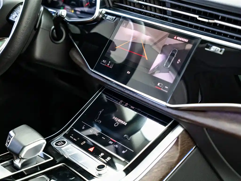 Audi Audi Q7 2021 45 TFSI quattro S line Sport Package 2021 - thumbnail 15