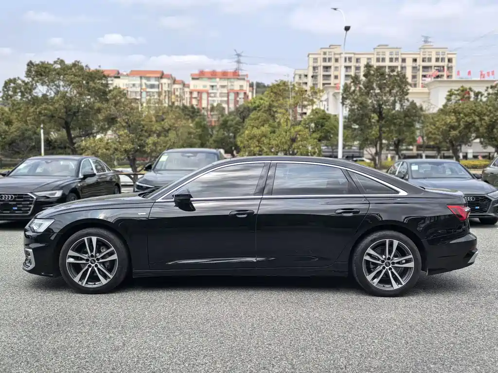 Audi Audi A6L 2024 40 TFSI Luxury Dynamic Model 2024 - thumbnail 5