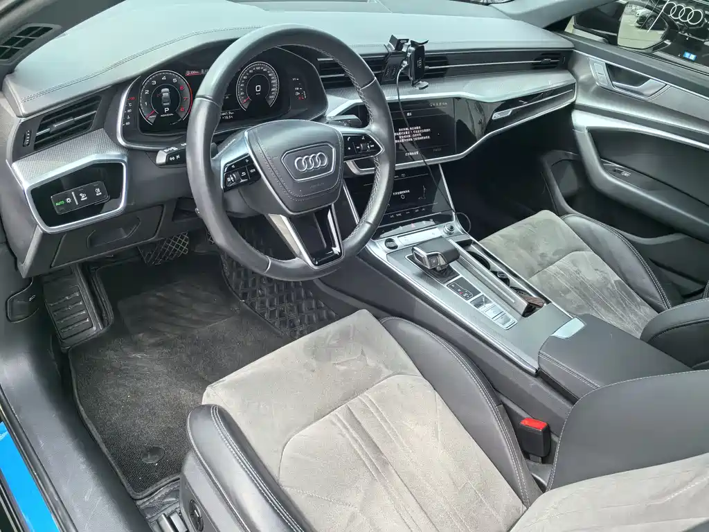 Audi Audi A6L 2024 40 TFSI Luxury Dynamic Model 2024 - thumbnail 9