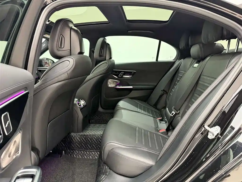 Mercedes-Benz Mercedes-Benz C-Class 2022 Facelift C 260 L Night Sport Edition 2022 - thumbnail 17