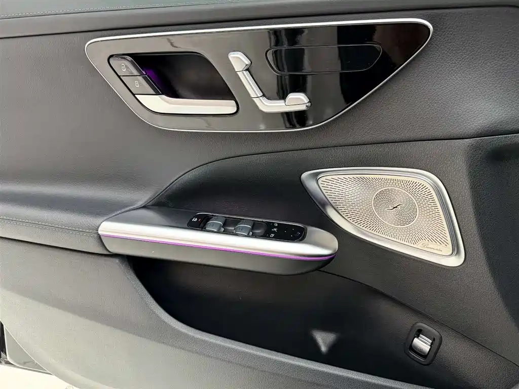 Mercedes-Benz Mercedes-Benz C-Class 2022 Facelift C 260 L Night Sport Edition 2022 - thumbnail 21
