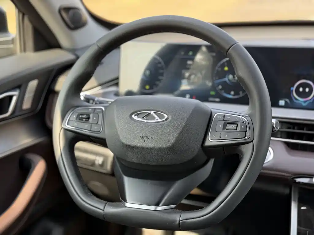 Chery Tiggo 7 2024 1.5T CVT Premium Edition 2025 - thumbnail 8