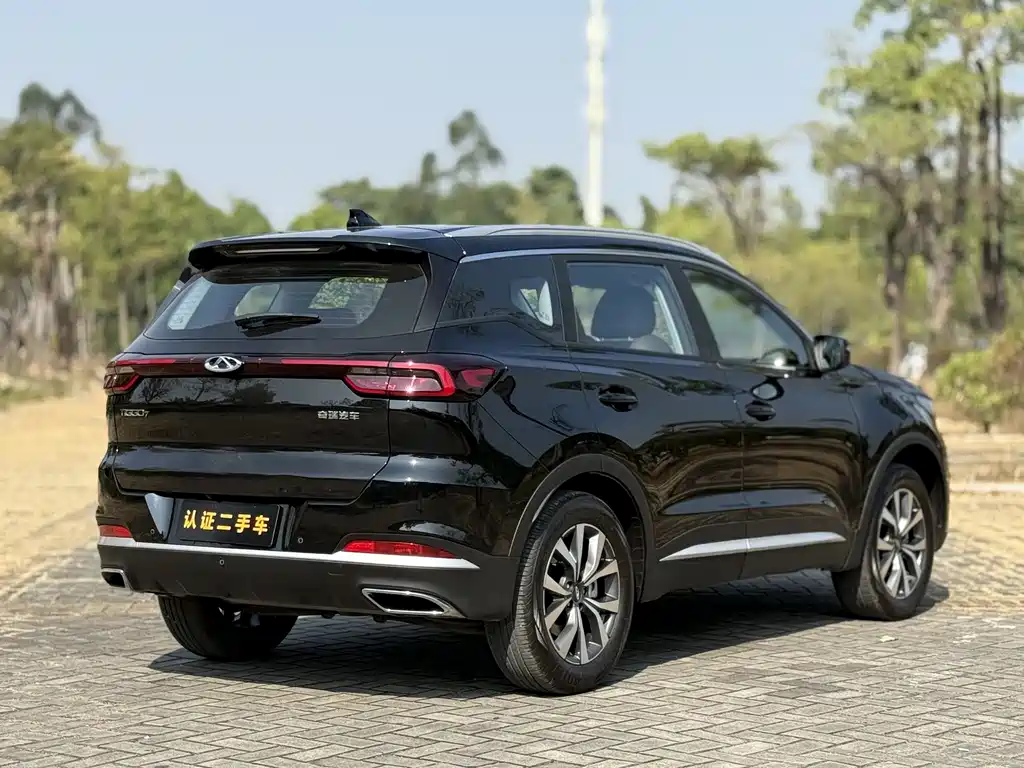 Chery Tiggo 7 2024 1.5T CVT Premium Edition 2025 - thumbnail 17