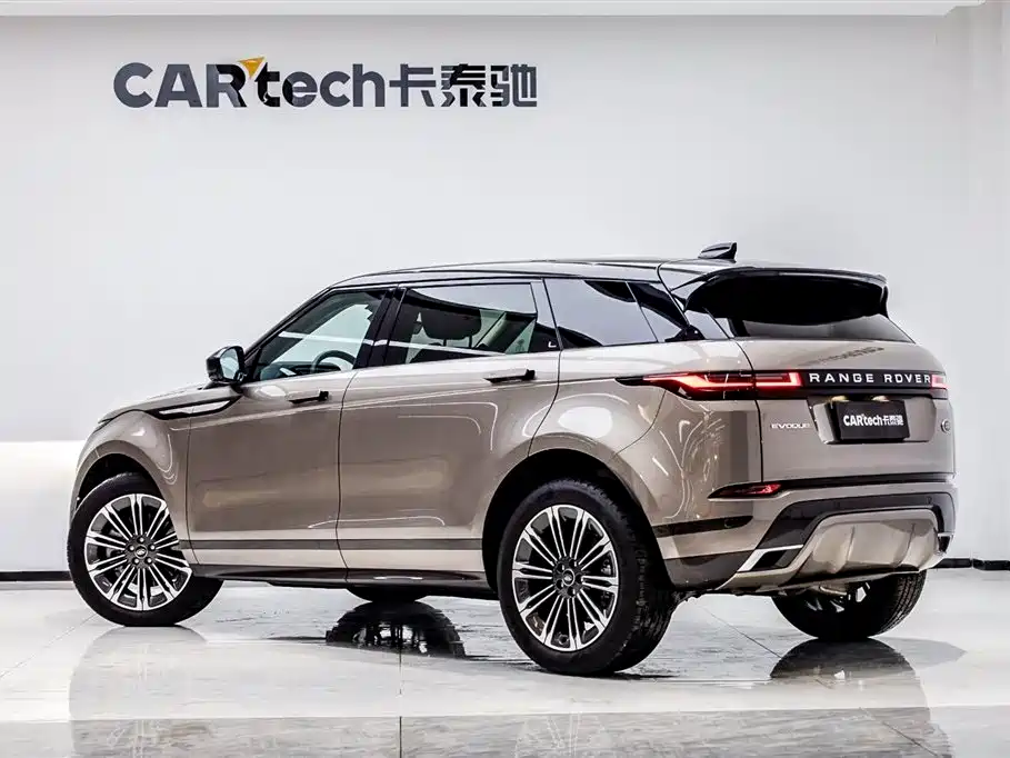 Land Rover Range Rover Evoque 2024 Range Rover Evoque L HSE Aurora Limited Edition 2024 - thumbnail 4