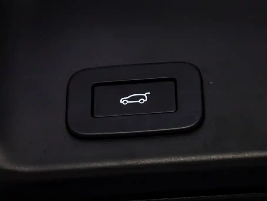 Land Rover Range Rover Evoque 2024 Range Rover Evoque L HSE Aurora Limited Edition 2024 - thumbnail 7