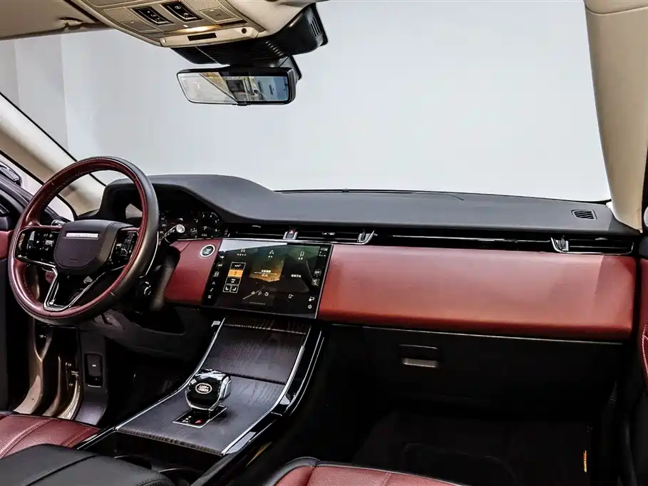 Land Rover Range Rover Evoque 2024 Range Rover Evoque L HSE Aurora Limited Edition 2024 - thumbnail 13