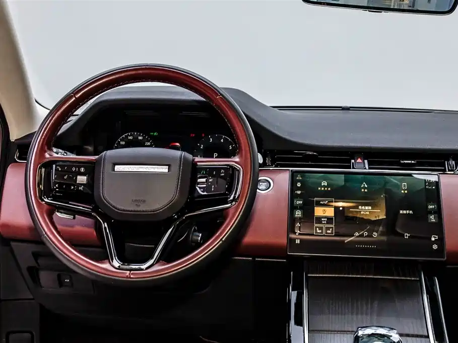 Land Rover Range Rover Evoque 2024 Range Rover Evoque L HSE Aurora Limited Edition 2024 - thumbnail 22