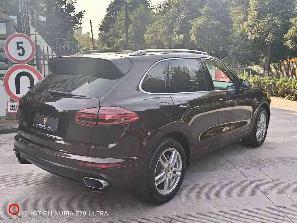 Porsche Porsche Cayenne 3.0T 2015 2015 - thumbnail 5