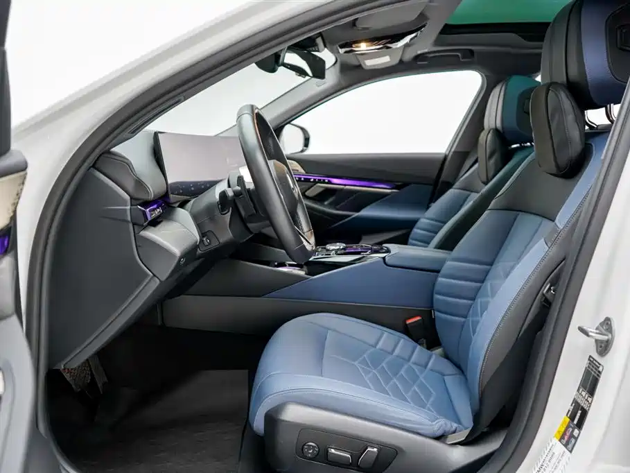 BMW BMW i5 2024 eDrive 35L Premium M Sport Package 2024 - thumbnail 8