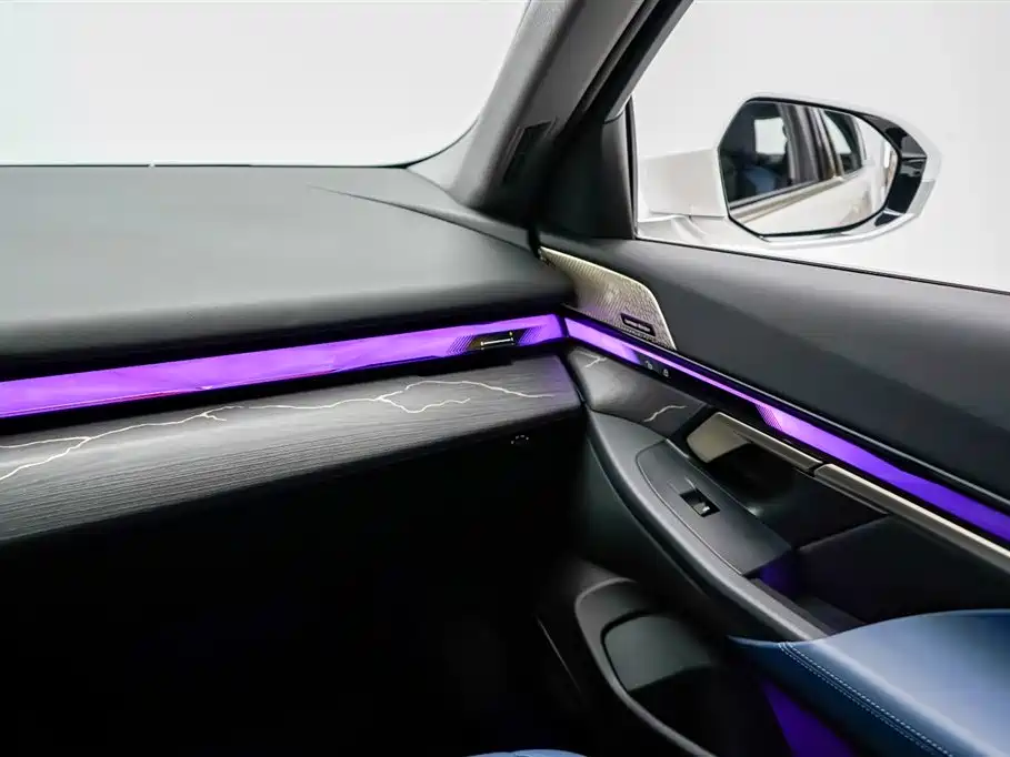 BMW BMW i5 2024 eDrive 35L Premium M Sport Package 2024 - thumbnail 21