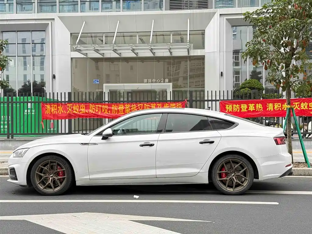 Audi Audi A5 Import 2019 Sportback 40 TFSI Fashion Edition 2020 - thumbnail 7