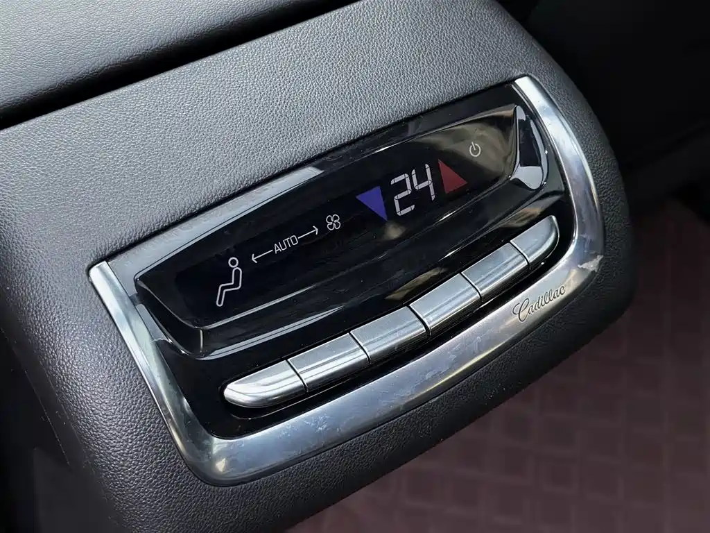 Cadillac Cadillac XT6 2021 28T Six-seat AWD Fashion Edition 2021 - thumbnail 22