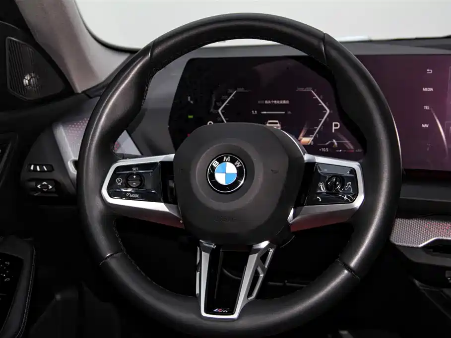 BMW BMW 2 Series 2025 Model 225L M Sport Shadow Night Package 2025 - thumbnail 23