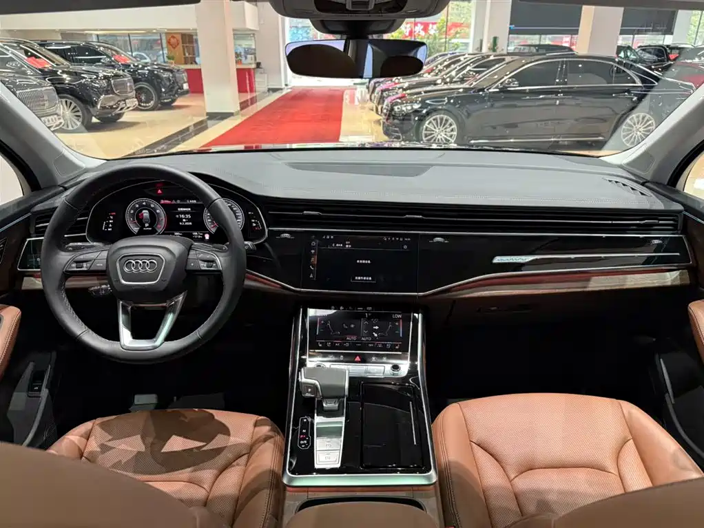 Audi Audi Q7 2025 55 TFSI quattro S line Sport 2025 - thumbnail 15