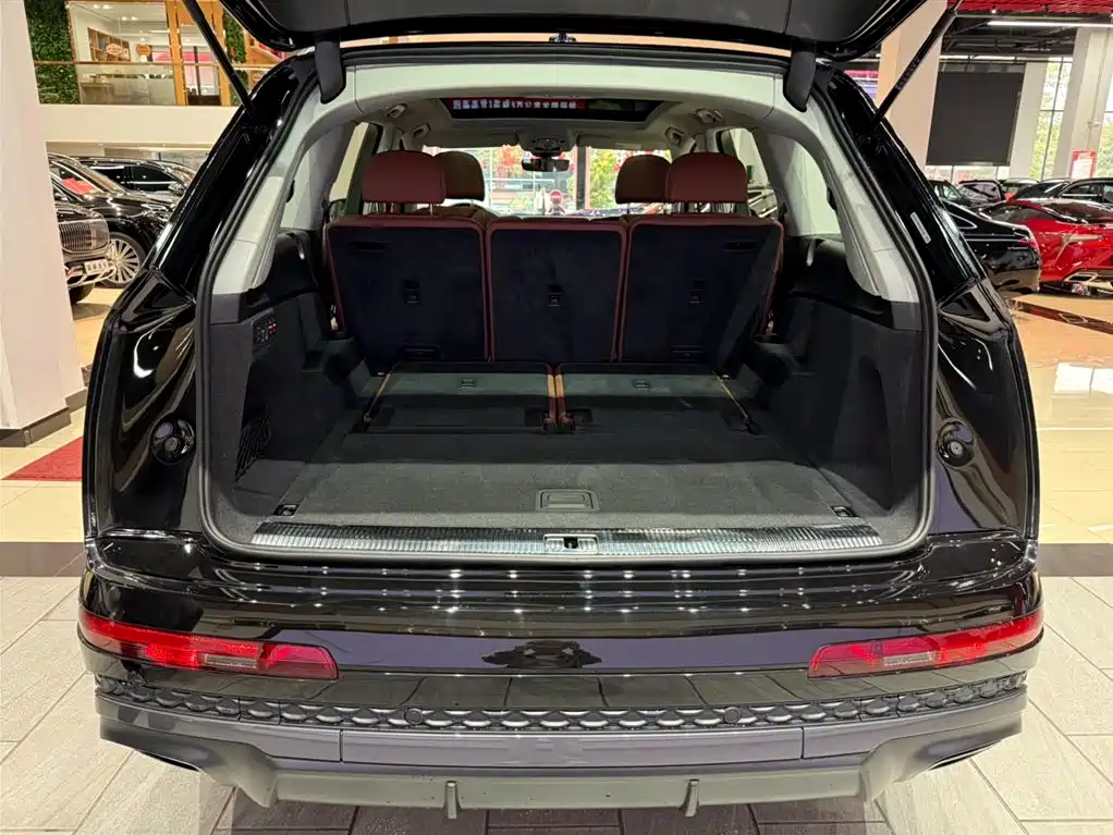 Audi Audi Q7 2025 55 TFSI quattro S line Sport 2025 - thumbnail 18