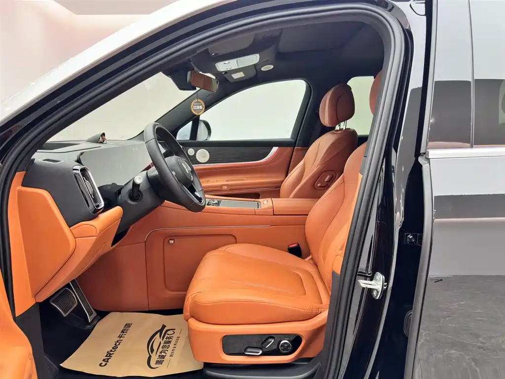 AITO M9 Aito M9 2024 Extended Range Ultra 42kWh 6-seater 2024 - thumbnail 8