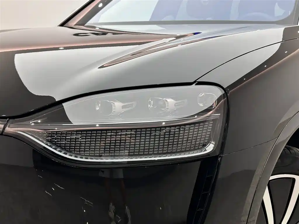 AITO M9 Aito M9 2024 Extended Range Ultra 42kWh 6-seater 2024 - thumbnail 21